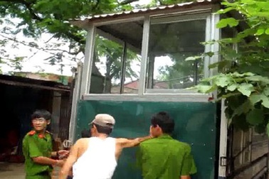 Xóa một bãi giữ xe không phép