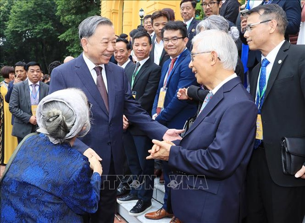 Tổng Bí thư, Chủ tịch nước Tô Lâm gặp mặt kiều bào tiêu biểu - 3 Tổng Bí thư, Chủ tịch nước Tô Lâm gặp mặt kiều bào tiêu biểu - 3