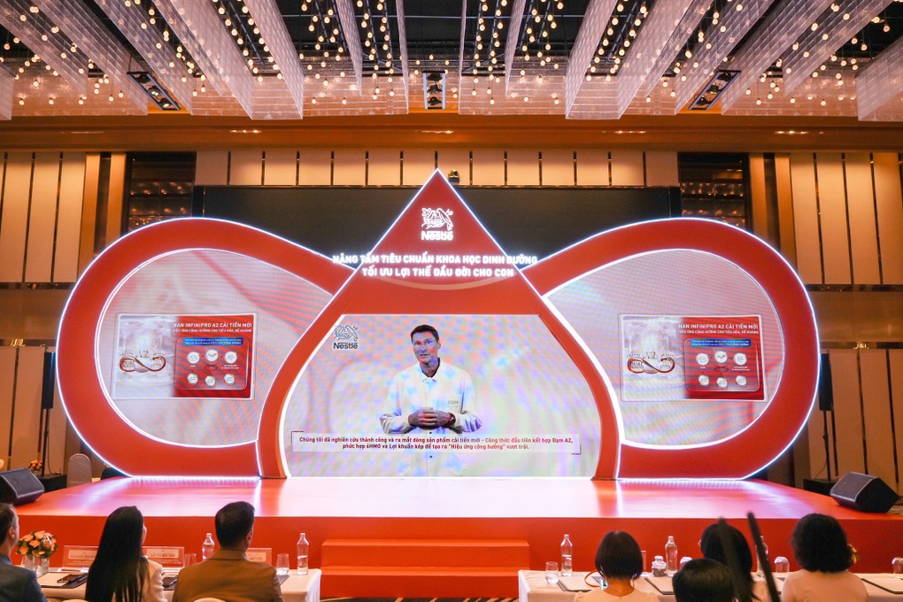 NAN INFINIPRO A2 bước 3: Công thức cải tiến giúp bé tăng đề kháng, tiêu hóa tốt - 3 NAN INFINIPRO A2 bước 3: Công thức cải tiến giúp bé tăng đề kháng, tiêu hóa tốt - 3