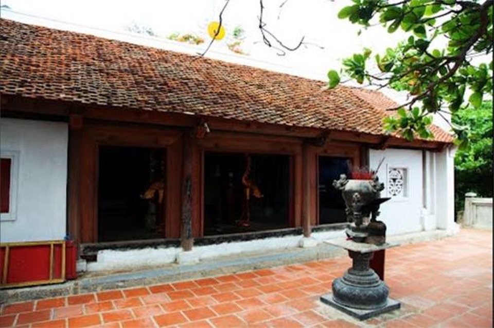 Di tích lịch sử và danh lam thắng cảnh Sầm Sơn trở thành Di tích quốc gia đặc biệt - 2 Di tích lịch sử và danh lam thắng cảnh Sầm Sơn trở thành Di tích quốc gia đặc biệt - 2