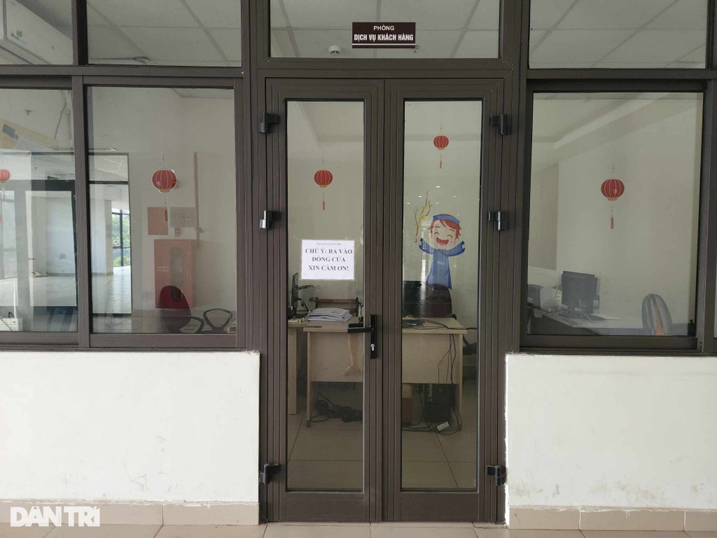 Sau lệnh của quận, căng thẳng ở chung cư Osaka Complex vẫn leo thang - 5 Sau lệnh của quận, căng thẳng ở chung cư Osaka Complex vẫn leo thang - 5