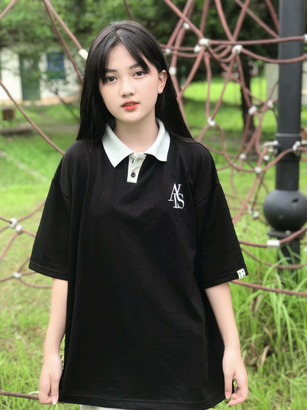 Nét đẹp thuần khiết gieo thương nhớ của nữ sinh vùng đất Tổ - 4 Nét đẹp thuần khiết gieo thương nhớ của nữ sinh vùng đất Tổ - 4