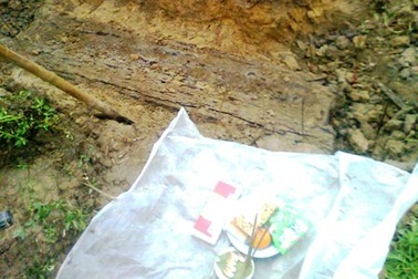 Xôn xao vì tin đồn đào được quan tài chứa đầy tiền cổ