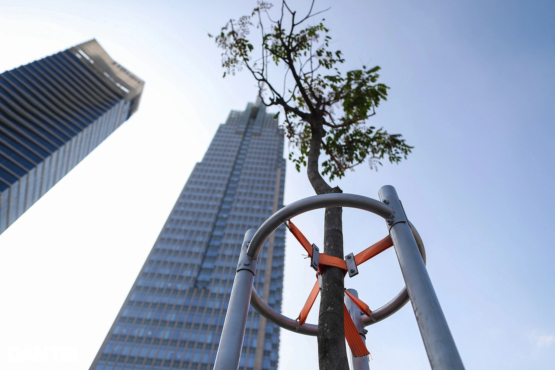 Diện mạo mới khu tượng đài Trần Hưng Đạo sau khi sửa chữa - 8