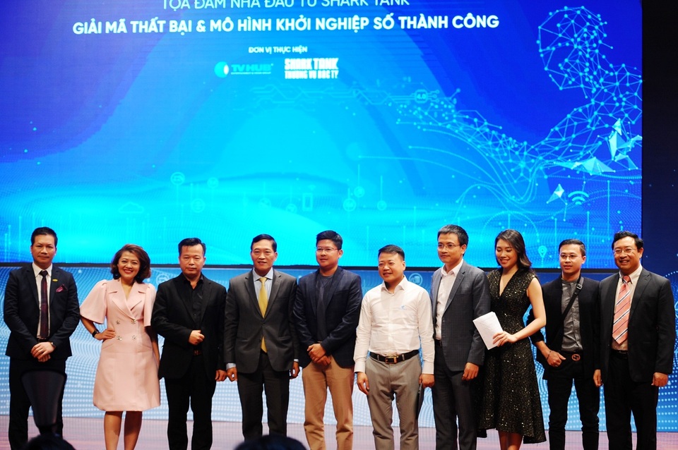 Đạo diễn Đặng Lê Minh Trí Techfest 2019 Hội tụ để tỏa sáng - 4 Đạo diễn Đặng Lê Minh Trí Techfest 2019 Hội tụ để tỏa sáng - 4