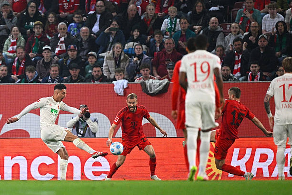 Harry Kane tỏa sáng, Bayern Munich tiếp đà chiến thắng ở Bundeliga - 1 Harry Kane tỏa sáng, Bayern Munich tiếp đà chiến thắng ở Bundeliga - 1