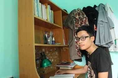 Gặp cậu học trò thi khối phụ vẫn đỗ thủ khoa