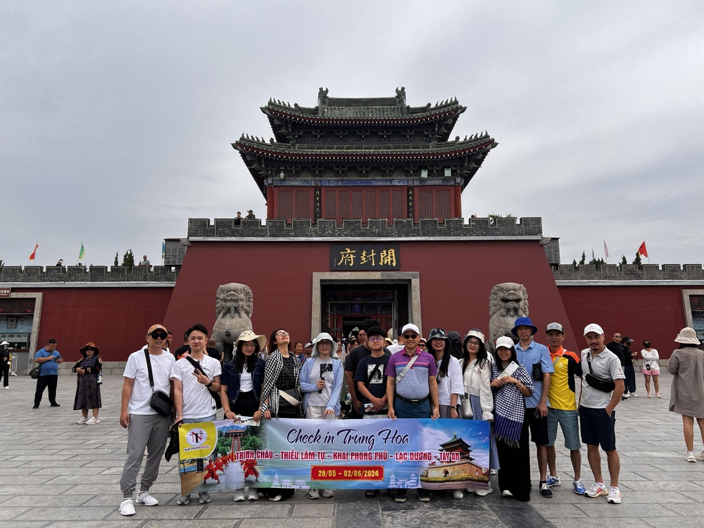 Giải mã sức hấp dẫn của tour du lịch Trung Quốc - 4 Giải mã sức hấp dẫn của tour du lịch Trung Quốc - 4