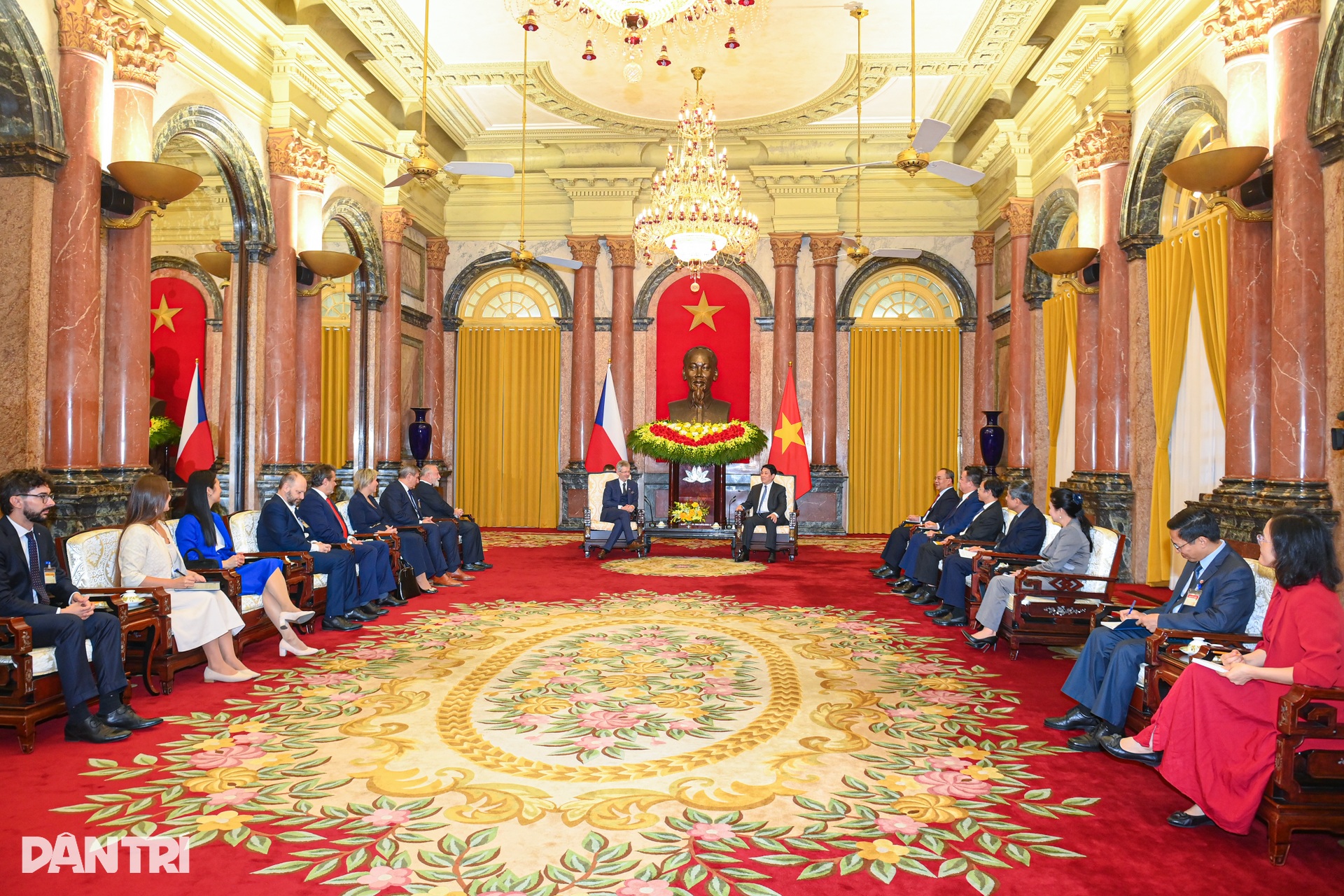 Chủ tịch nước Lương Cường hội kiến Chủ tịch Thượng viện Cộng hòa Séc - 8