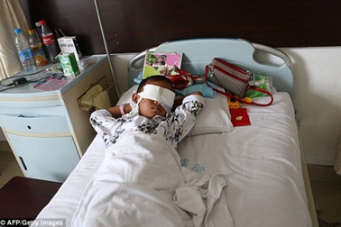 Vụ bắt cóc khoét mắt gây chấn động Trung Quốc