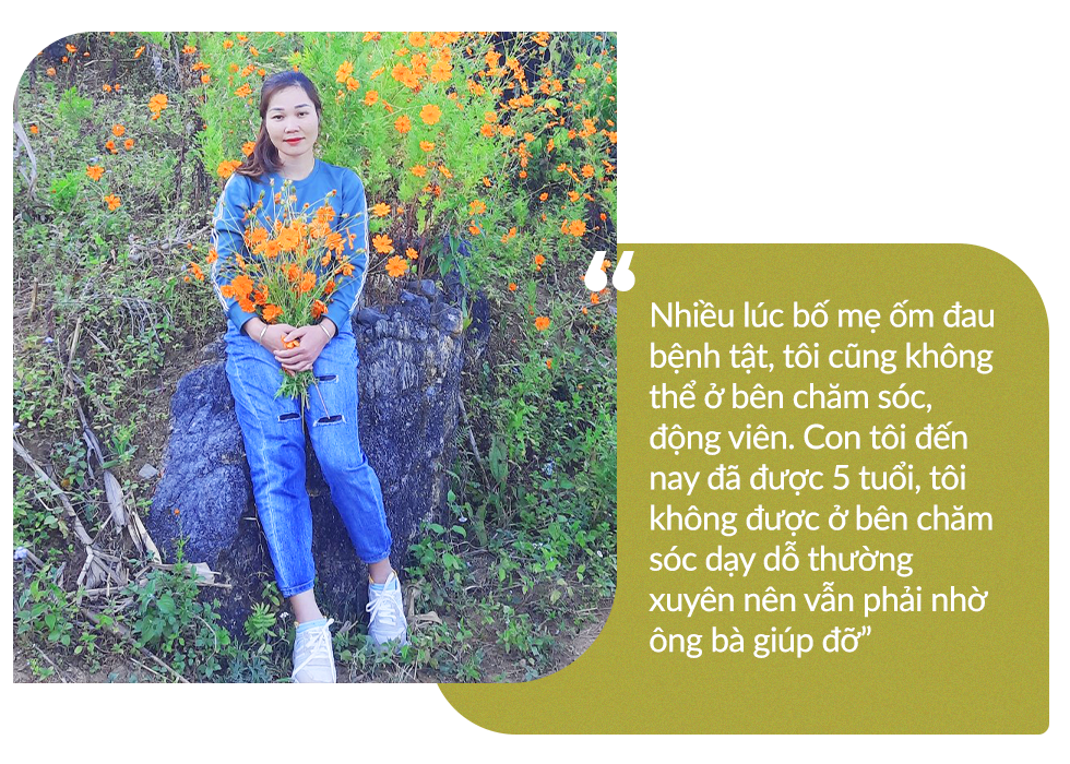 Cô giáo dân tộc Thái nhiều lần ngã xe trên đường cõng con chữ lên vùng cao - 3 Cô giáo dân tộc Thái nhiều lần ngã xe trên đường cõng con chữ lên vùng cao - 3