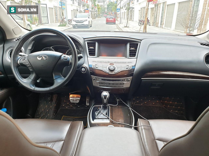Mới chạy 50.000km, xe Infiniti QX60 2017 được rao bán giá lỗ 1 tỷ so với xe cùng đời - Ảnh 6. Mới chạy 50.000km, xe Infiniti QX60 2017 được rao bán giá lỗ 1 tỷ so với xe cùng đời - Ảnh 6.