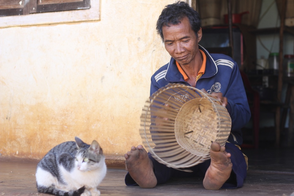 Xuân ấm ấp tại làng cô đơn - 4 Xuân ấm ấp tại làng cô đơn - 4