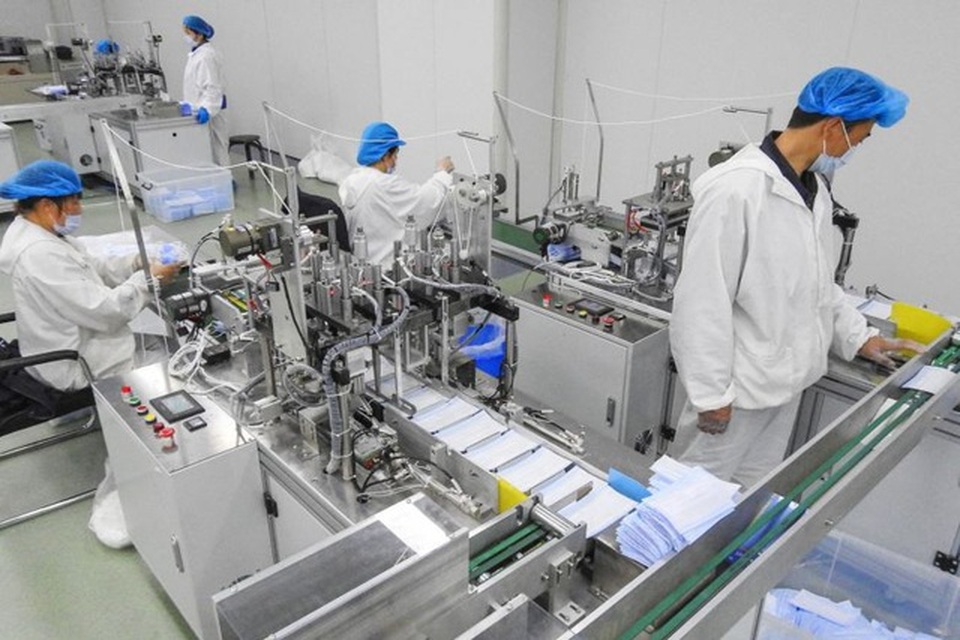 Nghi vấn chất lượng từ ngành sản xuất khẩu trang hốt bạc của Trung Quốc - 3 Nghi vấn chất lượng từ ngành sản xuất khẩu trang hốt bạc của Trung Quốc - 3