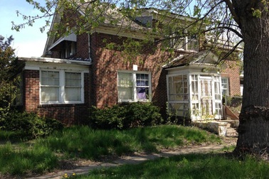 Thực trạng chênh lệch giàu nghèo đằng sau những ngôi nhà Mỹ bán với giá 1 USD