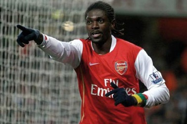 Milan muốn chiêu mộ bộ đôi của Arsenal