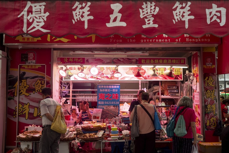 Khó tin: Người dân Trung Quốc ăn cắp cả thịt lợn khi đi chợ - 2 Khó tin: Người dân Trung Quốc ăn cắp cả thịt lợn khi đi chợ - 2