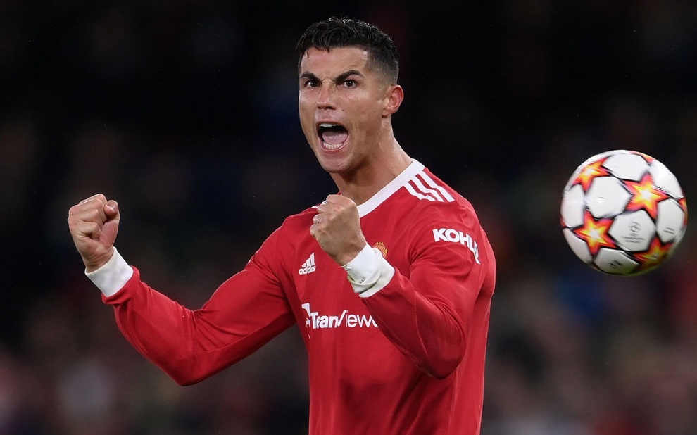 Cảm xúc vỡ òa của Ronaldo khi tỏa sáng giúp Man Utd hạ Villarreal - 2 Cảm xúc vỡ òa của Ronaldo khi tỏa sáng giúp Man Utd hạ Villarreal - 2