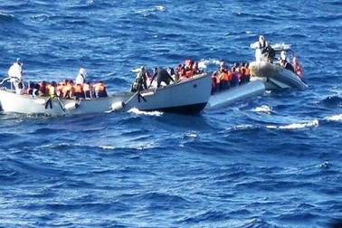 Gần 3.000 người nhập cư trái phép được giải cứu trên Địa Trung Hải