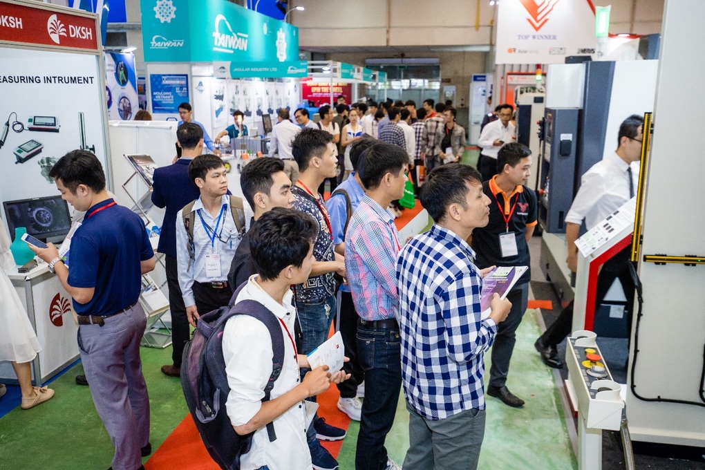 Cơ hội giao lưu, tìm kiếm máy móc sản xuất chế tạo tại thị trường miền Bắc - 3 Cơ hội giao lưu, tìm kiếm máy móc sản xuất chế tạo tại thị trường miền Bắc - 3