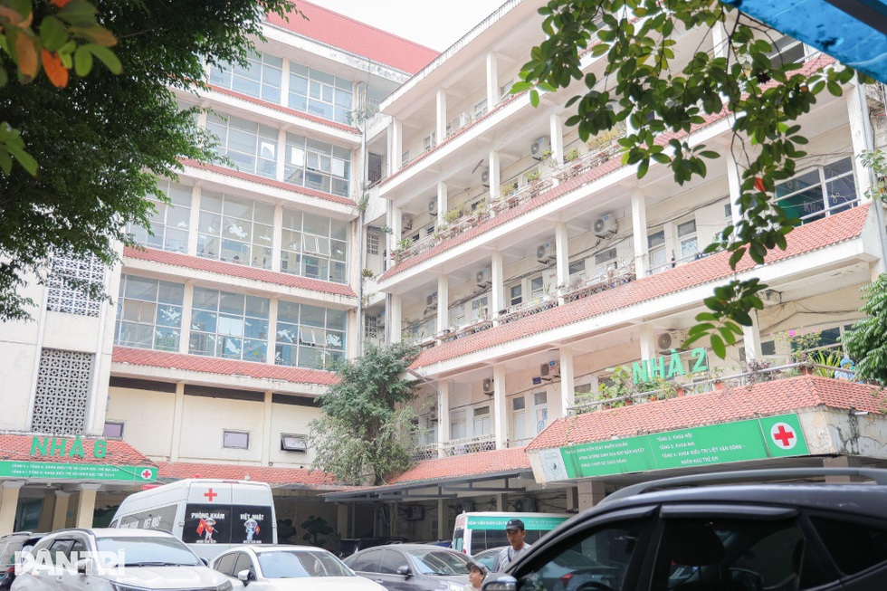 Kết hợp Đông Tây Y, Bệnh viện Châm cứu Trung ương nâng cao hiệu quả điều trị - 6