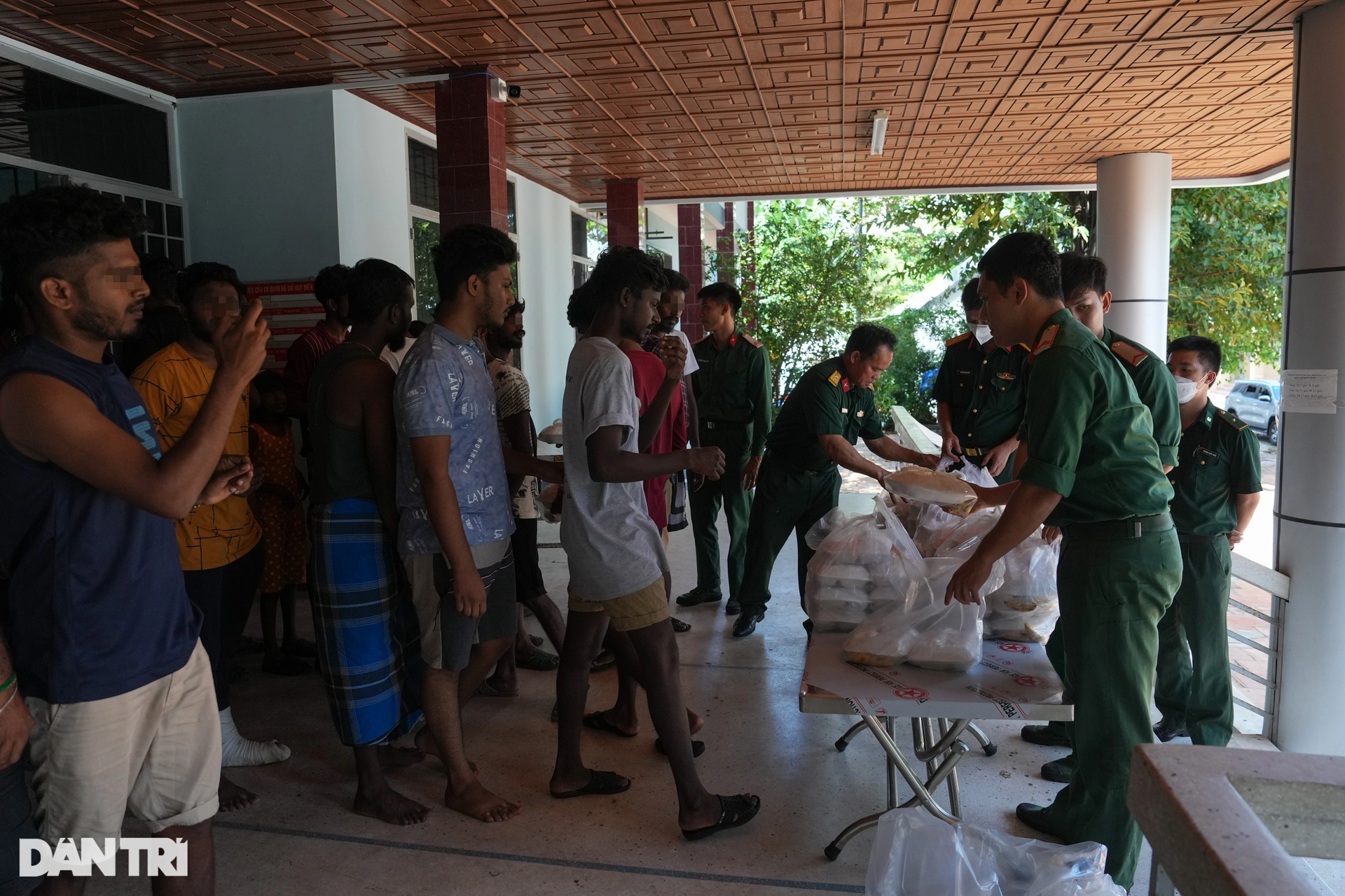 Hơn 300 công dân Sri Lanka được chăm sóc chu đáo tại Bà Rịa - Vũng Tàu - 2 Hơn 300 công dân Sri Lanka được chăm sóc chu đáo tại Bà Rịa - Vũng Tàu - 2