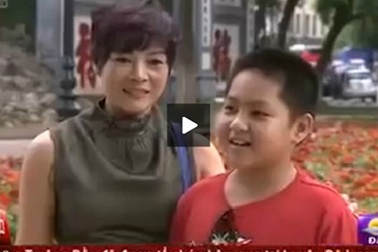 Clip bất ngờ kiểm tra tiếng Anh của học sinh: Hỏi một đằng trả lời một nẻo