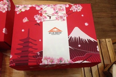 Độc đáo hộp quà tết bò Fuji gây sốt thị trường