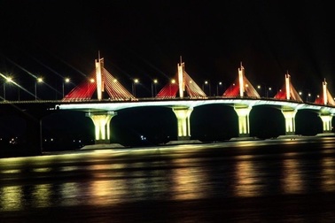 Thiết lập 5 kịch bản chiếu sáng độc đáo cho cầu 2.250 tỷ