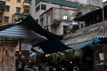 Không xóa chợ truyền thống Thành Công để xây trung tâm thương mại