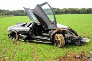 Liên tiếp tai nạn siêu xe ở Đức