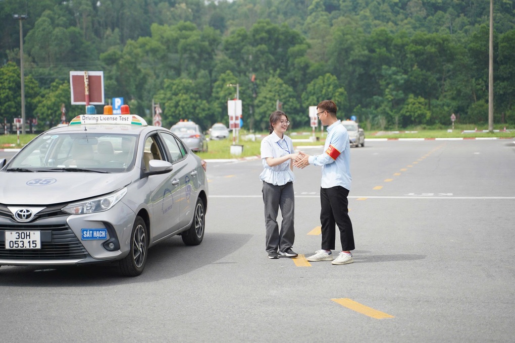 Điểm mới trong thi sát hạch lái xe ở Hà Nội - 2 Điểm mới trong thi sát hạch lái xe ở Hà Nội - 2