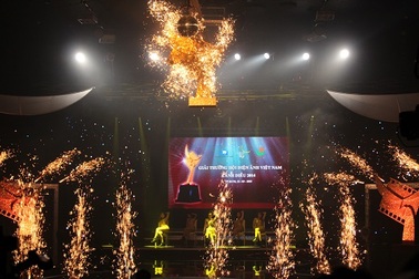 Những hình ảnh đáng chú ý tại Lễ trao giải Cánh Diều Vàng 2014