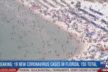 Hàng nghìn người đổ tới bãi biển Mỹ bất chấp đại dịch Covid-19