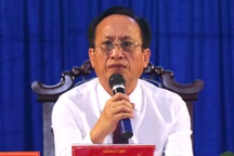 "Người dân bỏ quê đi làm, Tết mang vài triệu về xài hết lại đi"