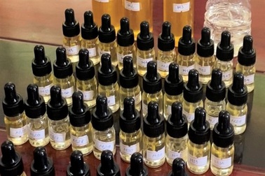 Đầu độc học sinh bằng ma túy núp bóng tinh dầu