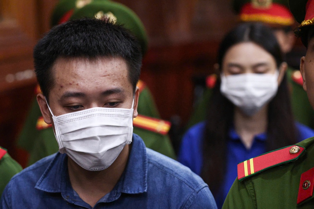 Đề nghị phạt Hoa hậu Thùy Tiên, Quang Linh Vlogs 2 năm đến 2 năm 6 tháng tù - 3