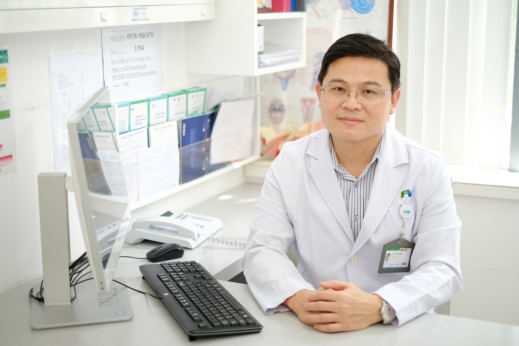Tình yêu nghề và nỗi trăn trở của các y bác sĩ - 4 Tình yêu nghề và nỗi trăn trở của các y bác sĩ - 4