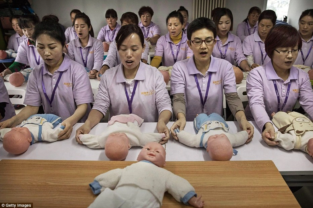 Giúp việc, bảo mẫu lương 50 triệu đồng/tháng, càng tuyển càng... thiếu - 3 Giúp việc, bảo mẫu lương 50 triệu đồng/tháng, càng tuyển càng... thiếu - 3