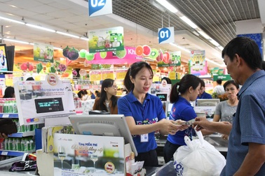 Đi siêu thị Co.opmart càng mua nhiều càng có lợi