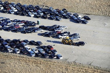 Mỹ cảnh báo việc tiêu thụ ô tô hỏng do bão Sandy