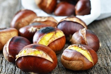 "Vua của các loại hạt" đang vào mùa, rất tốt cho tim mạch