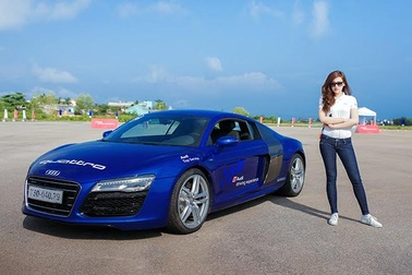 Đại sứ thương hiệu ôtô - Xu hướng mới của các người đẹp Việt Nam?