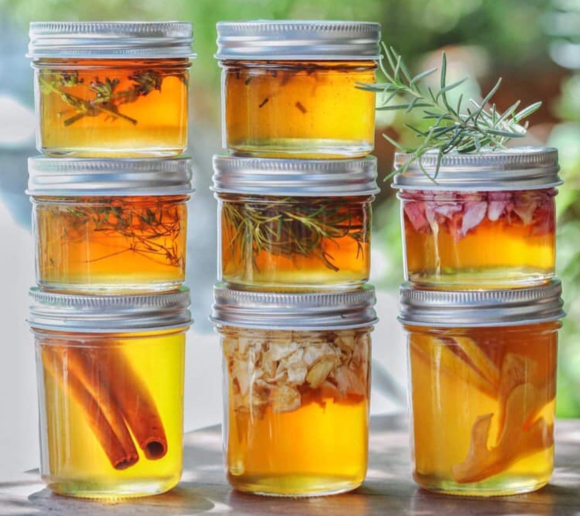 Cách ngâm mật ong cùng các loại thảo mộc - 1 Cách ngâm mật ong cùng các loại thảo mộc - 1