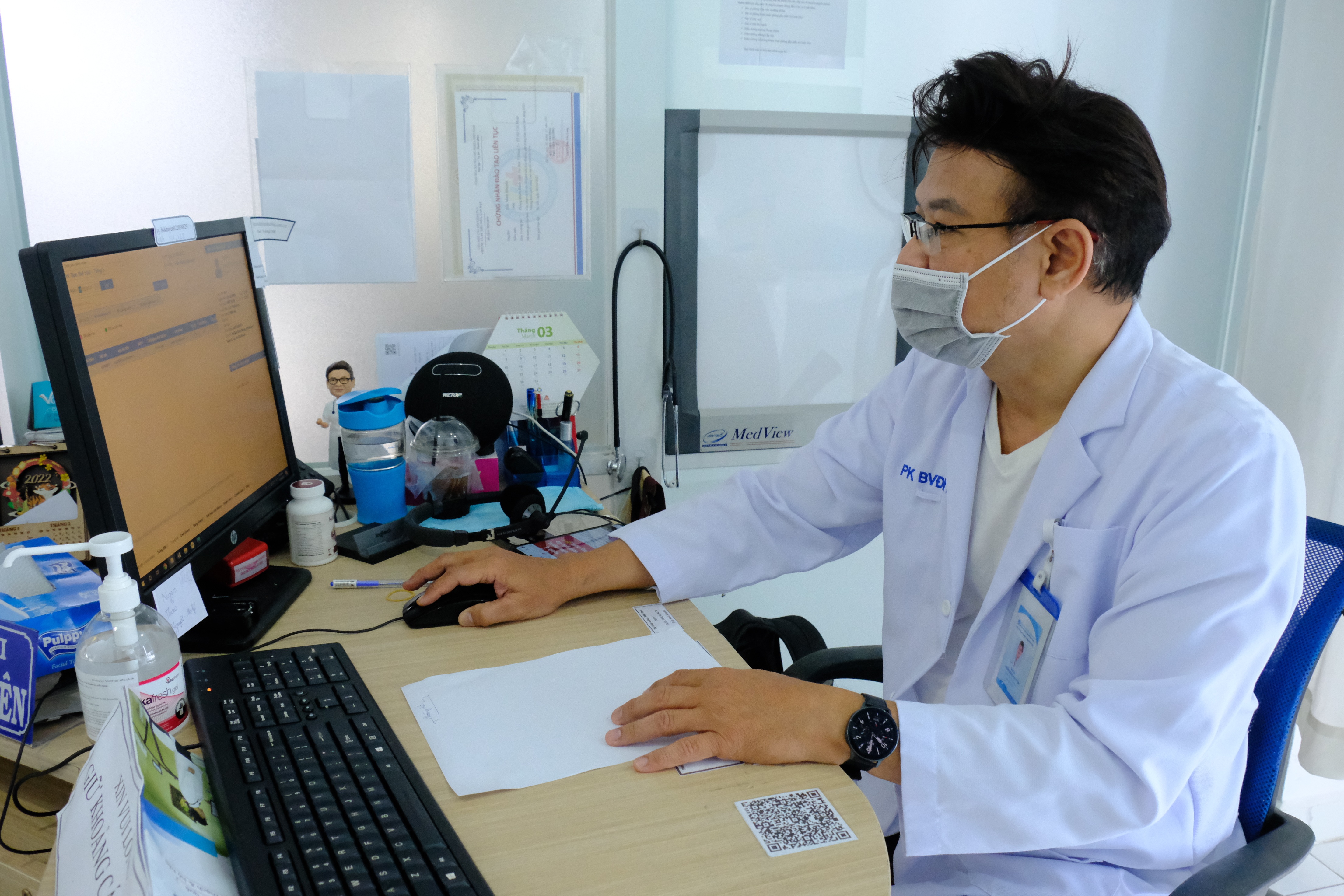 Bác sĩ tâm lý tiết lộ bệnh nhân mang hình bóng mẹ kế quận Bình Thạnh - 4 Bác sĩ tâm lý tiết lộ bệnh nhân mang hình bóng mẹ kế quận Bình Thạnh - 4