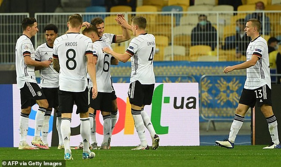 Tây Ban Nha và Đức giành chiến thắng nhọc nhằn ở UEFA Nations League - 9 Tây Ban Nha và Đức giành chiến thắng nhọc nhằn ở UEFA Nations League - 9