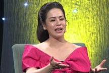 Nhật Kim Anh: "Trên đường chuyển vào Nam, gia đình tôi bị cướp hết vàng"