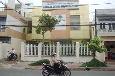 Nguyên Giám đốc Công ty lương thực Trà Vinh tham ô tài sản