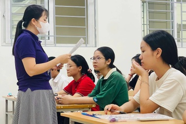 Thi lớp 10: Giám thị hành lang phải theo dõi thí sinh đi vệ sinh