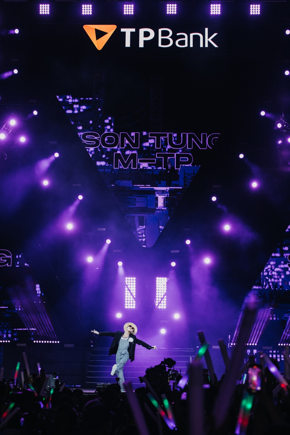 Từ Beyond The Future nghĩ về cú bắt tay giữa Ngân hàng công nghệ hàng đầu và Sơn Tùng M-TP - 5 Từ Beyond The Future nghĩ về cú bắt tay giữa Ngân hàng công nghệ hàng đầu và Sơn Tùng M-TP - 5